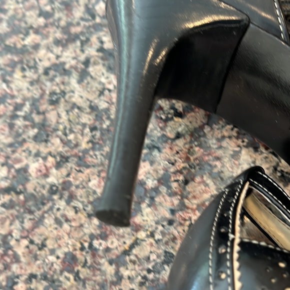 Joan and David CJ Domani wingtip T strap heel in dark chocolate brown - Picture 8 of 9